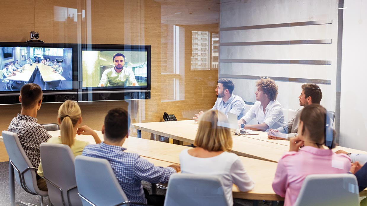 Close the End-User Experience Gap with PowerSuite Collaboration